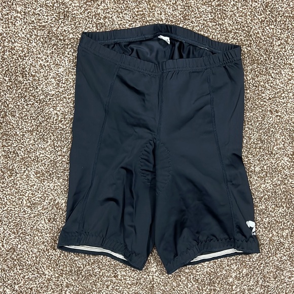Men’s bellwether cycling shorts size large. With pad in seat and crotch area. - Picture 3 of 5